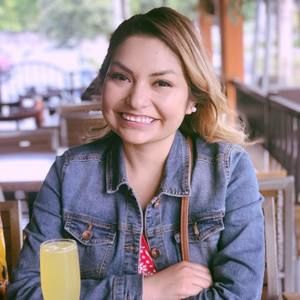 Meet your Posher, Jasmin